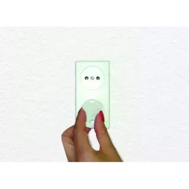 Dreambaby Protective Covers for Sockets made of Plastic in White Color 6pcs BR74712