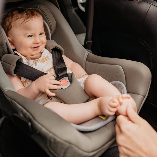 AeroMoov Air Layer Anti-Sweat Cover 0-13kg for Car Seat Antracite AL-0-ANT