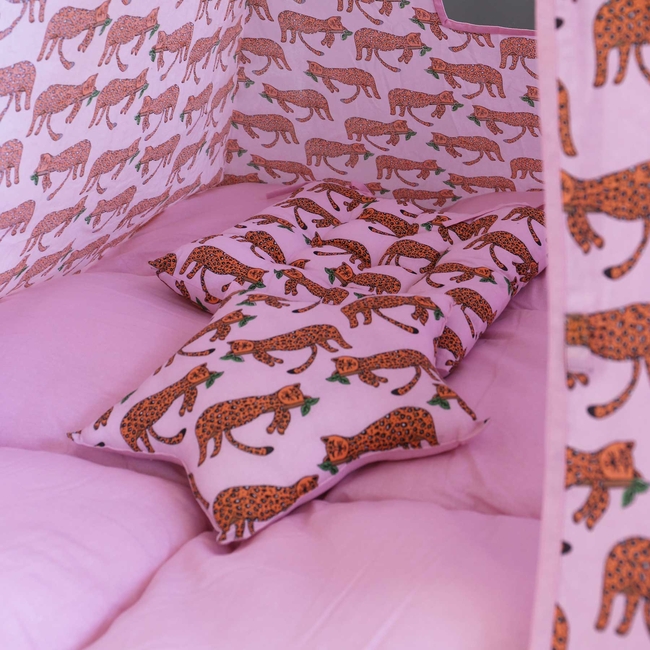 BabyBliss: Μεγάλη υφασμάτινη σκηνή με παχύ στρώμα και 2 μαξιλαράκια "Spots Tell Tales Of The Leopard" 120 x 120 x 160cm